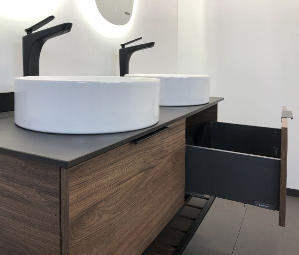 Комплект Тумба "Порто-120-2 + столешница Черный + 2 р-ны Дуб тёмно-коричневый COMFORTY