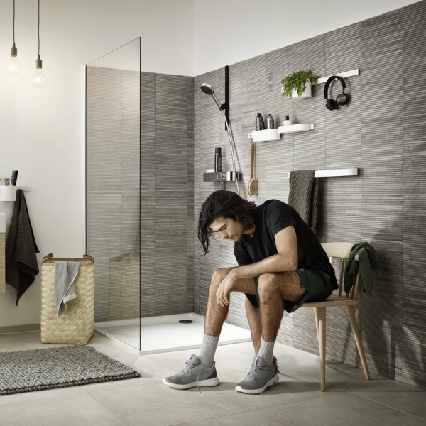 Штанга для аксессуаров 700 WallStoris Hansgrohe 27904700