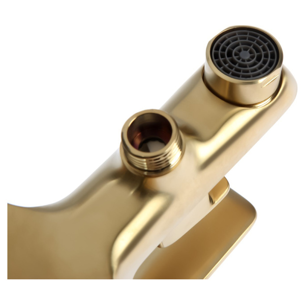 Смеситель для ванны с душем Accoona H126AW A63126AW золото