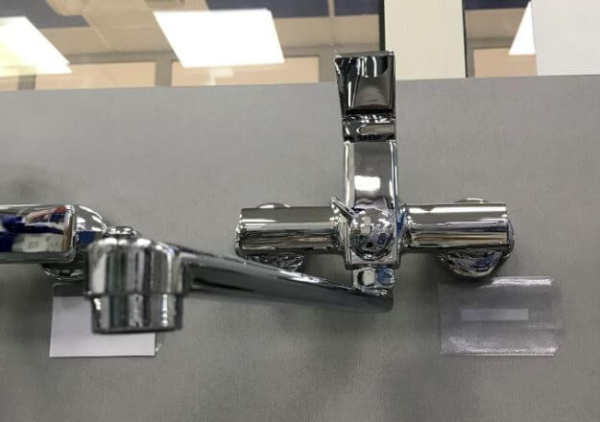 Смеситель универсальный Accoona H122 A71122 хром